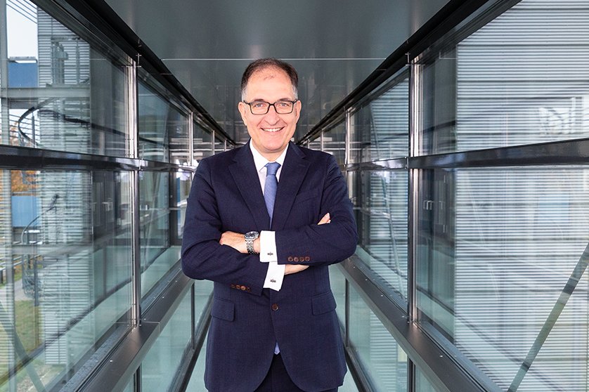 Director Prof. Peter H. Seeberger