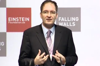 Peter Seeberger - Breaking the Wall of Expensive Vaccines @Falling Walls 2009