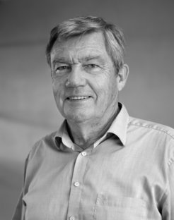 Helmuth Möhwald (19.01.1946 - 27.3.2018), Gründungsdirektor des Max-Planck-Instituts für Kolloid- und Grenzflächenforschung